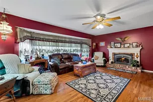 4590 Southridge Meadows Dr, Saint Louis, MO 63128 - Photo 19
