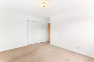 10215 Dovercrest Dr, Unincorporated, MO 63128 - Photo 17