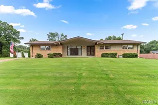 10215 Dovercrest Dr, Unincorporated, MO 63128 - Photo 51