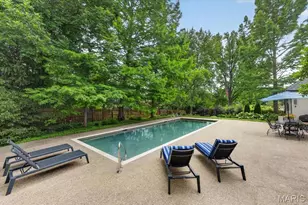 18 S McKnight Rd, Saint Louis, MO 63124 - Photo 51