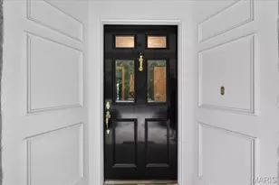 18 S McKnight Rd, Saint Louis, MO 63124 - Photo 7