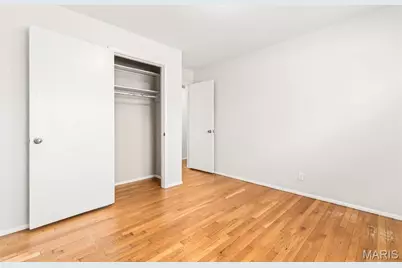 767 Wenneker Drive, Saint Louis, MO 63124 - Photo 23