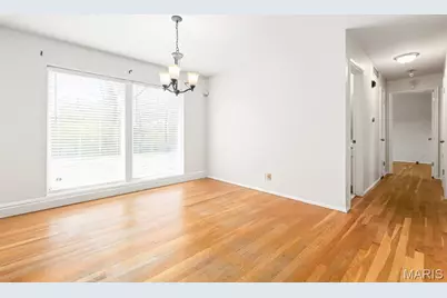 767 Wenneker Drive, Saint Louis, MO 63124 - Photo 17