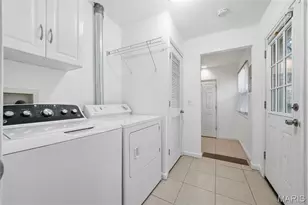 724 Caspian Ln, Saint Louis, MO 63125 - Photo 19