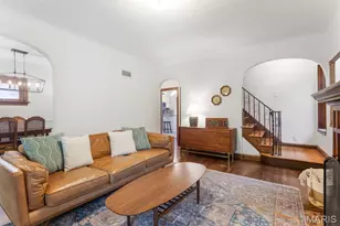 6125 Marwinette Ave, Saint Louis, MO 63116 - Photo 5