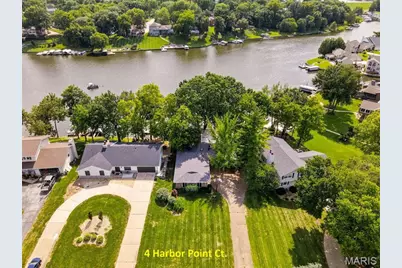 4 Harbor Point Court, Lake Saint Louis, MO 63367 - Photo 3