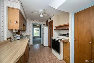 148 Thoroughman Ave, Saint Louis, MO 63135 - Photo 9