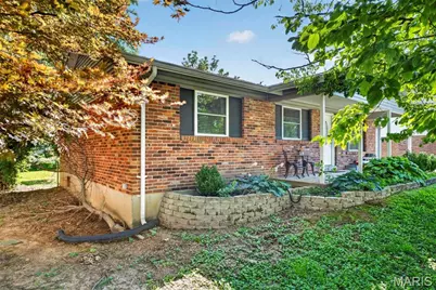 2380 Wharton Court, Florissant, MO 63031 - Photo 7