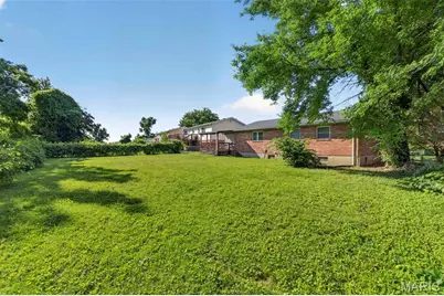 2380 Wharton Court, Florissant, MO 63031 - Photo 39