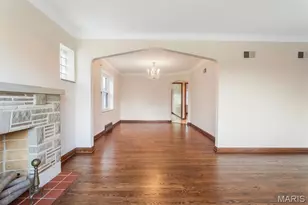 5665 Oleatha Ave, Saint Louis, MO 63139 - Photo 3