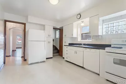 5665 Oleatha Avenue, Saint Louis, MO 63139 - Photo 11