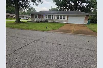 1200 Ensley Drive, Bellefontaine Neighbors, MO 63137 - Photo 1