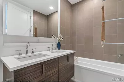 4101 Laclede Avenue #202, Saint Louis, MO 63108 - Photo 13