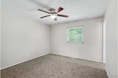2523 Auburnhill Court, Florissant, MO 63031 - Photo 7