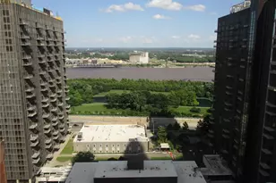 300 N Broadway, Saint Louis, MO 63102 - Photo 19