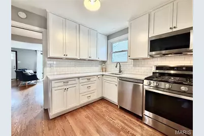 634 Simmons Avenue, Kirkwood, MO 63122 - Photo 3