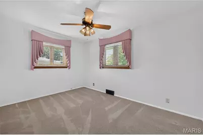 11119 Flori Drive, Saint Louis, MO 63123 - Photo 19