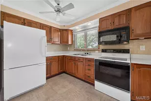 11119 Flori Dr, Saint Louis, MO 63123 - Photo 13