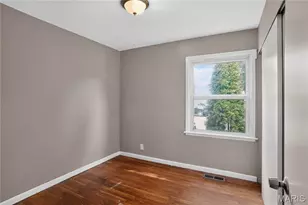 1818 Prior Dr, Saint Louis, MO 63136 - Photo 23