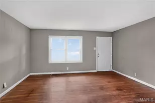 1818 Prior Dr, Saint Louis, MO 63136 - Photo 9