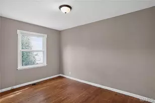 1818 Prior Dr, Saint Louis, MO 63136 - Photo 21