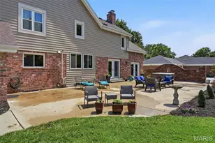 9831 Sunset Greens Dr, Sunset Hills, MO 63127 - Photo 15