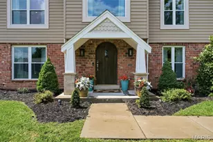 9831 Sunset Greens Dr, Sunset Hills, MO 63127 - Photo 3