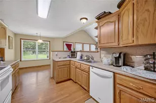24450 Remington Ln, Lebanon, MO 65536 - Photo 23
