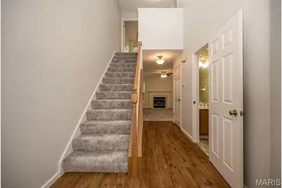 308 Kehrs Mill Bend Court, Ballwin, MO 63011 - Photo 3