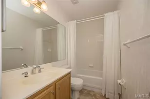 308 Kehrs Mill Bend Ct, Ballwin, MO 63011 - Photo 29
