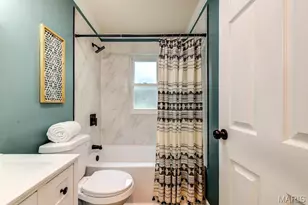471 Maymont Dr, Ballwin, MO 63011 - Photo 33