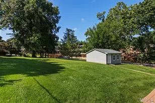 204 Spencer Rd, Webster Groves, MO 63119 - Photo 67
