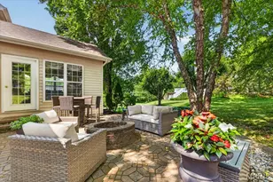 9031 Spy Glass Pl Dr, O'Fallon, MO 63368 - Photo 41