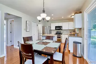 5173 Kings Park Dr, Saint Louis, MO 63129 - Photo 19