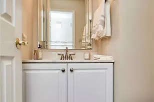 5173 Kings Park Dr, Saint Louis, MO 63129 - Photo 27
