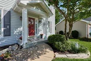 5173 Kings Park Dr, Saint Louis, MO 63129 - Photo 3