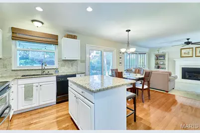 5173 Kings Park Drive, Saint Louis, MO 63129 - Photo 25