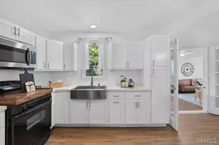 429 N Rock Hill Rd, Saint Louis, MO 63119 - Photo 7