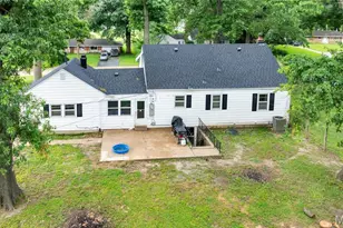 1219 Coal Bank Ct, Saint Louis, MO 63138 - Photo 3