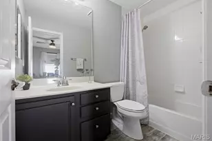 4122 Westminster Pl, Saint Louis, MO 63108 - Photo 15