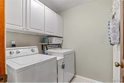 484 Saint Thomas Isle Lane, Wildwood, MO 63040 - Photo 19