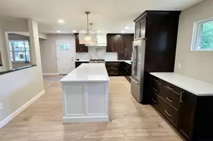 1040 Bridgeport Dr, Ellisville, MO 63011 - Photo 5