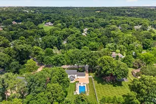 1609 Featherstone Dr, Town and Country, MO 63131 - Photo 67