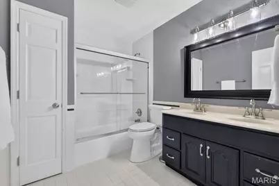 1609 Featherstone Drive, Town and Country, MO 63131 - Photo 43