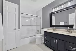 1609 Featherstone Dr, Town and Country, MO 63131 - Photo 43