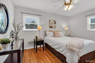 1064 Barry Ct, Kirkwood, MO 63122 - Photo 7