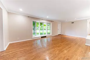 8 Tealwood Dr, Creve Coeur, MO 63141 - Photo 3