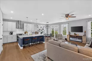 656 Moffett Laurel Dr, Lake Saint Louis, MO 63367 - Photo 5