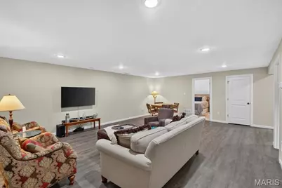 656 Moffett Laurel Drive, Lake Saint Louis, MO 63367 - Photo 25