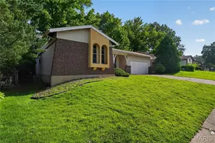 5129 Longhorn Trail, Florissant, MO 63033 - Photo 3